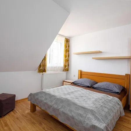 Kwatera prywatna Maximus *