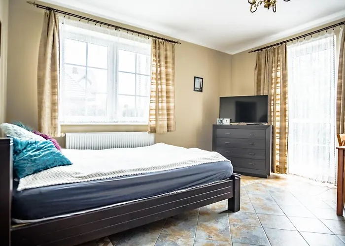 Maximus Rum i privatbostad Krynica Morska